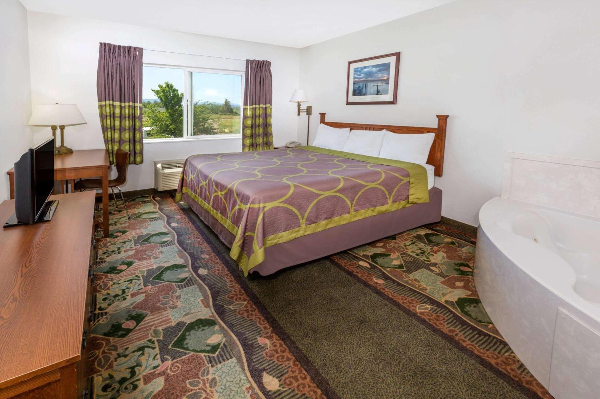Super 8 By Wyndham Central Pt Medford Central Point Luaran gambar